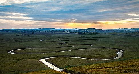 喊上同好一起改模组！《颂钟长鸣》创意工坊现已开启，定义你的中世纪领主传奇